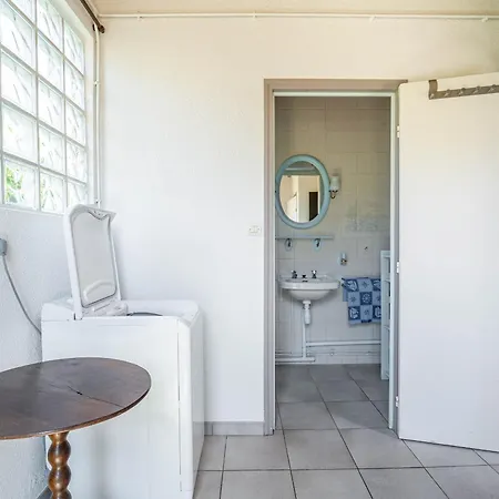 Maison A Sud Avec Jardin Pour 4 Personnes - Menage Inclus - Fr-1-50-182 Semesterbostad *